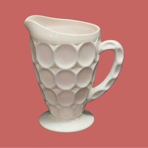 Elegant MCM Jeanette Shell Pink Thumbprint Pitcher